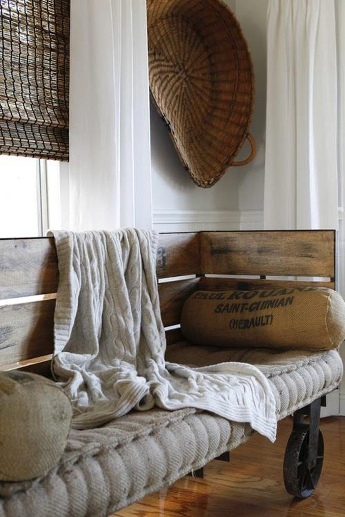 12 DIY Rustic Home Decor Projects For All Rustic Design Lovers