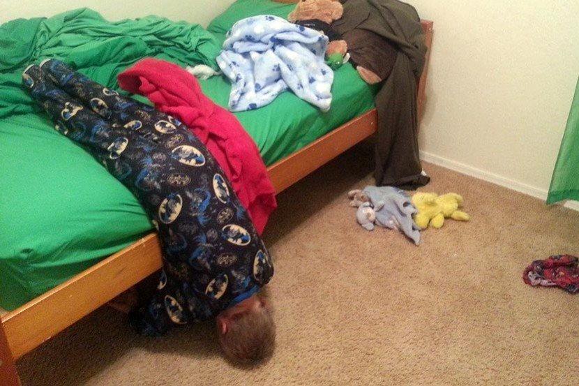 kids-sleeping-positions-funny-59-830x553