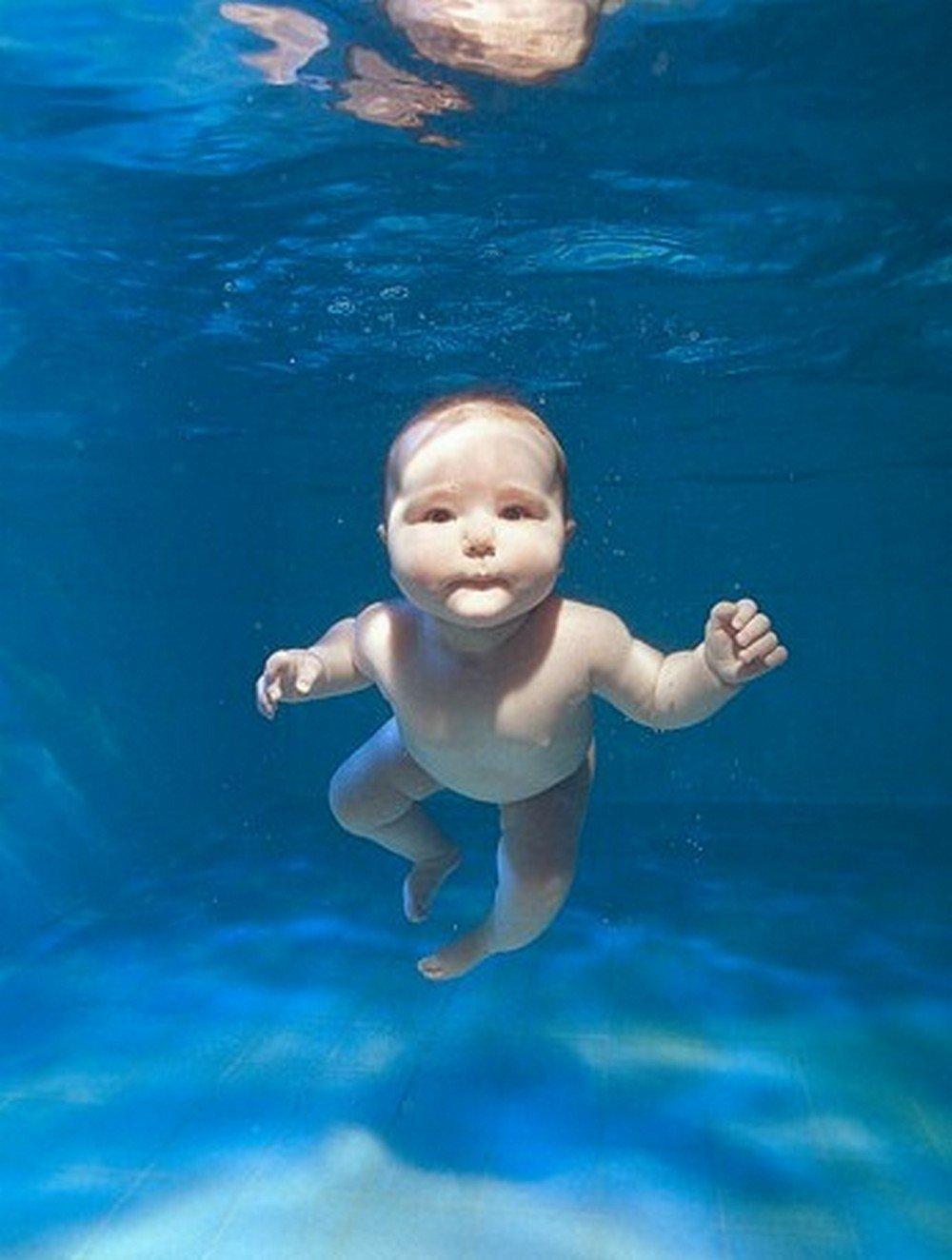 34 Babies Having Some Underwater Fun