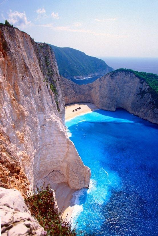 15 Hidden Beaches Around The World You Must Check Out