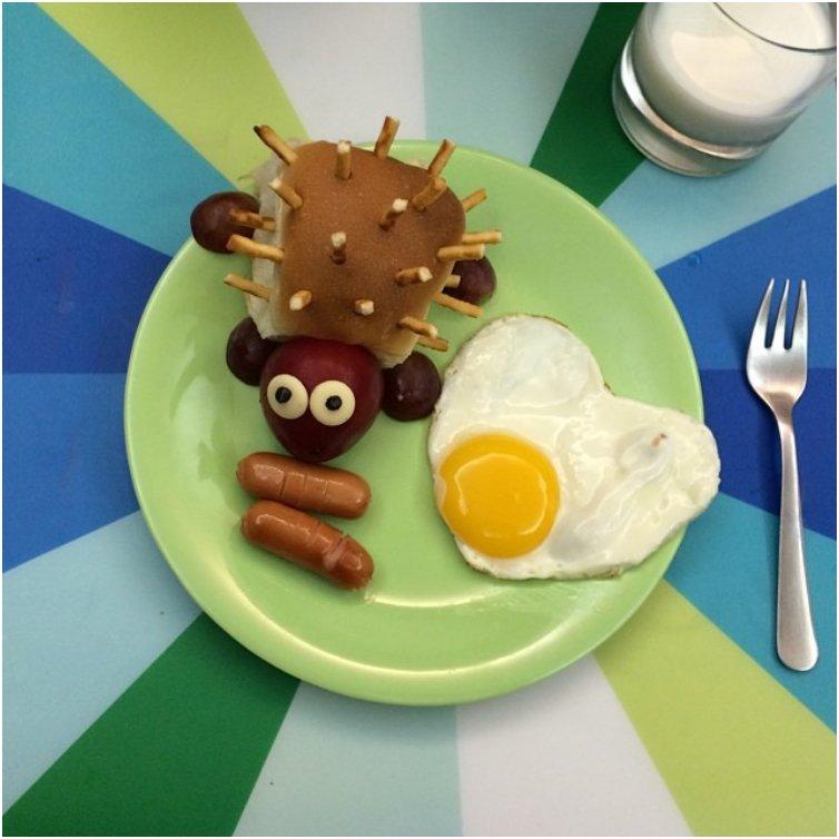 20 Fun Ways To Make Your Kids Sunny Side Eggs For Breakfast