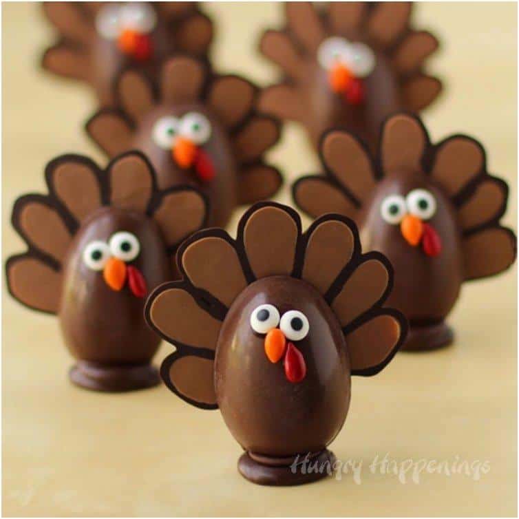 15 Yummy Thanksgiving Treats For The Kids' Table