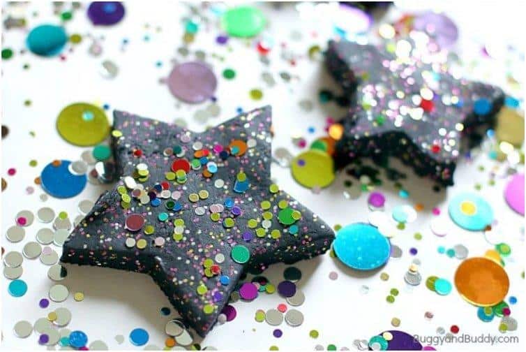 18 Crafts To Make New Year's Eve Fun For The Kids