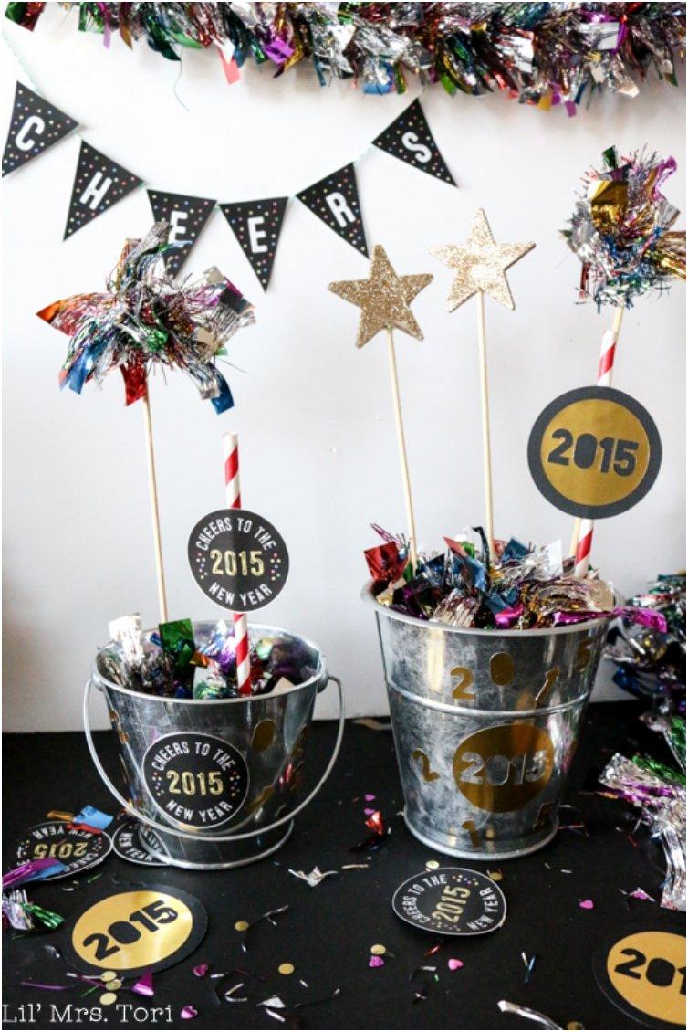 PRINTABLE NEW YEAR DECORATIONS