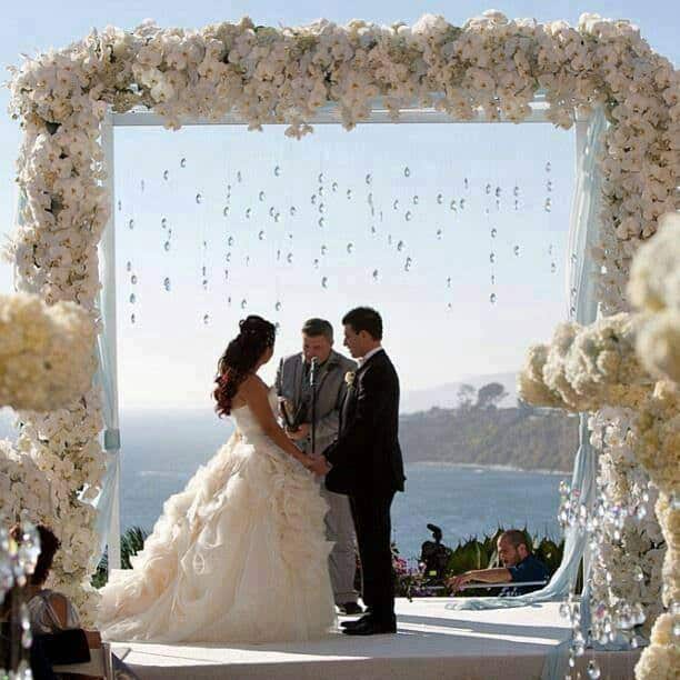 Make Your Special Day Awesome With These Amazing Wedding Decorations