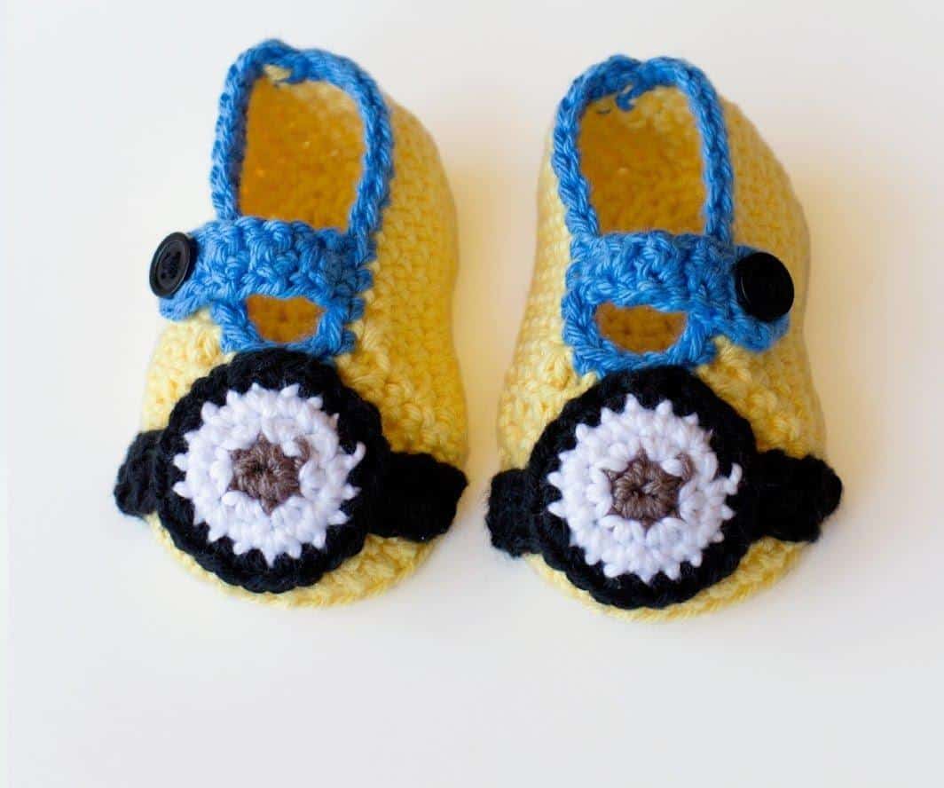 The 23 Most Adorable Baby Booties And Sandals You Can Make