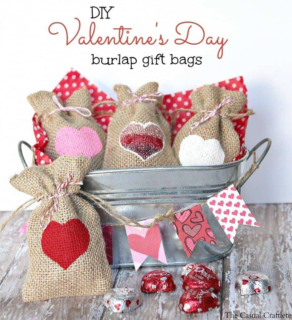 20 Adorable DIY Candy Containers For A Sweet Valentines Day