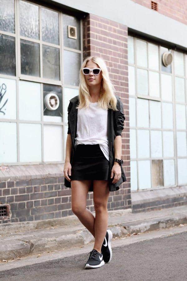 15 Fashionable Ways to Wear Mini Skirts This Summer