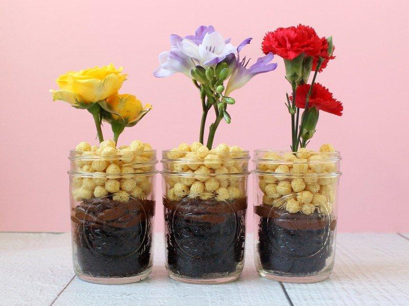 Blooming Chocolate Cake Cups