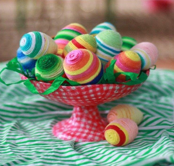 Yarn Wrapped Easter Eggs