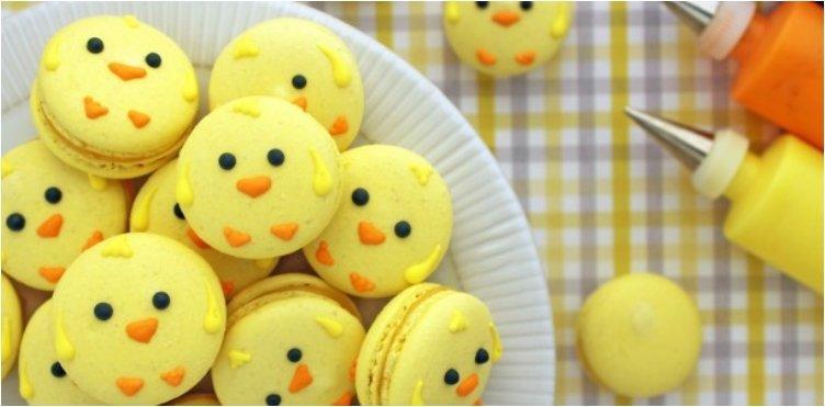 Easter Chick Macarons