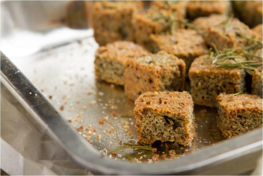 Grain-free Croutons with Chia Seed