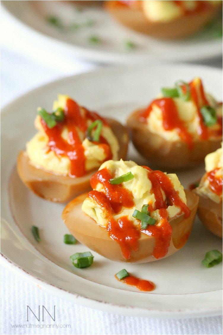 Soy-Sriracha-Deviled-Eggs-10
