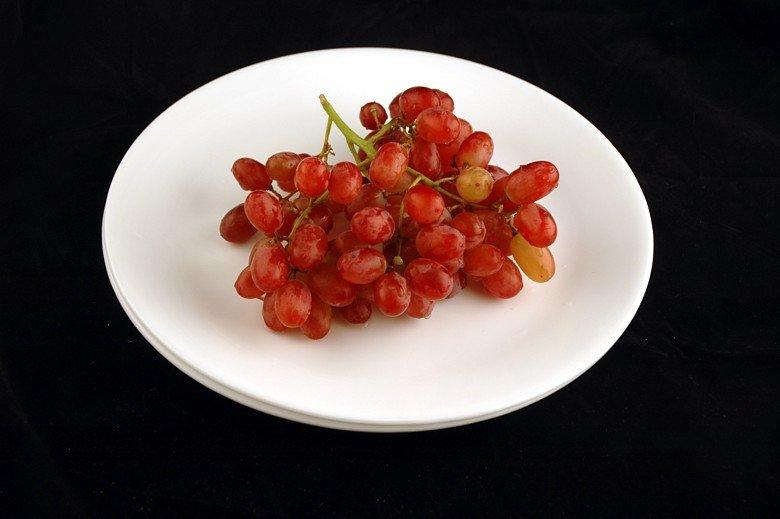 calories-in-grapes