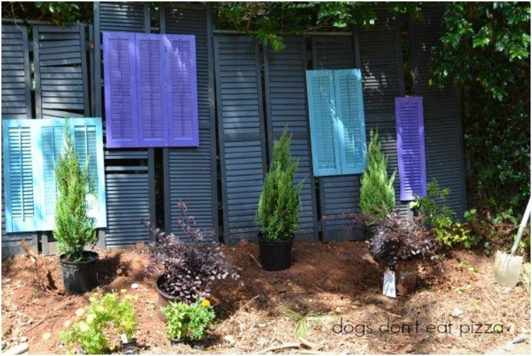 12 DIY Privacy Screens For Spending Peaceful Days On The Patio