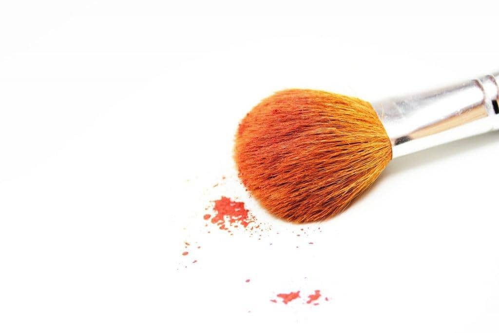 Makeup Tips How to Clean Your Brushes at Home
