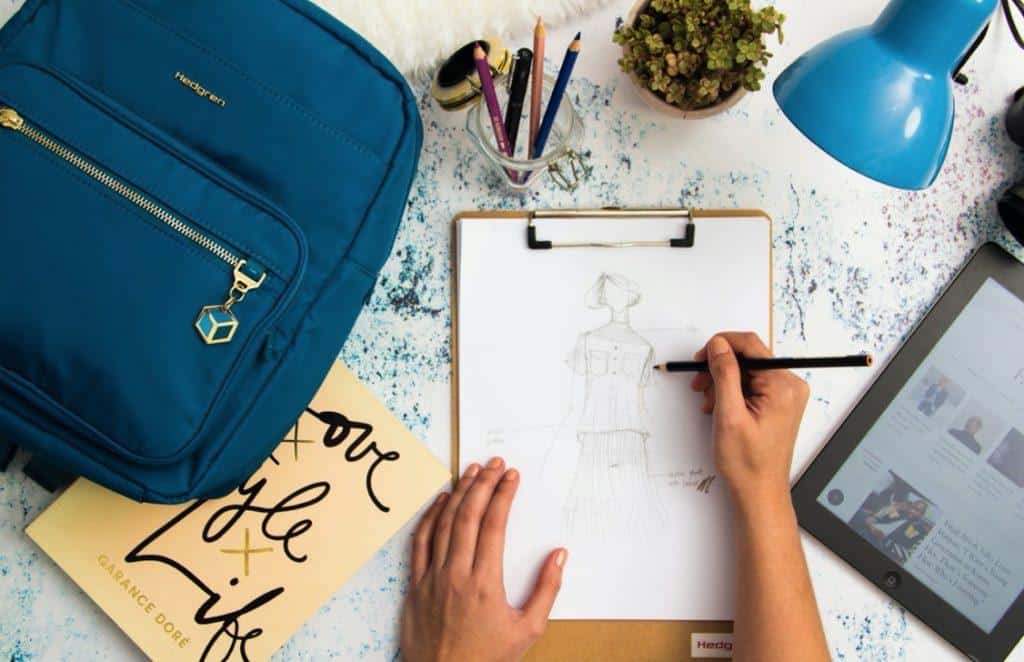 Essential Skills Required To a Fashion Designer