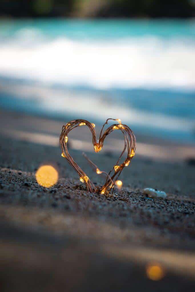 string heart shape light