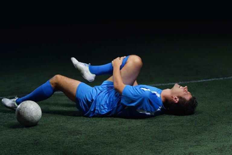 Five Ways To Help Your Teen Athlete Avoid Sport Injuries