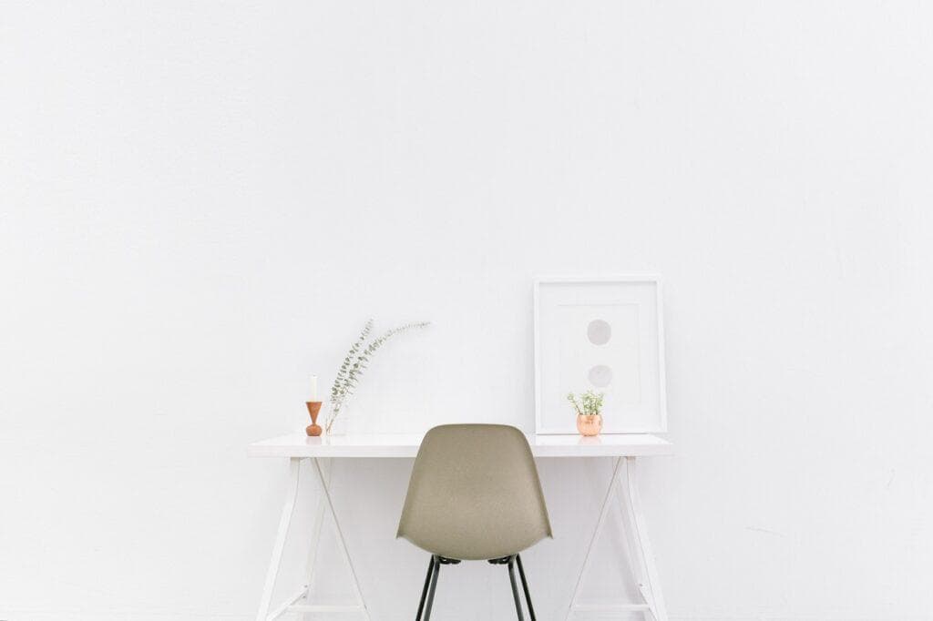 Minimalist room
