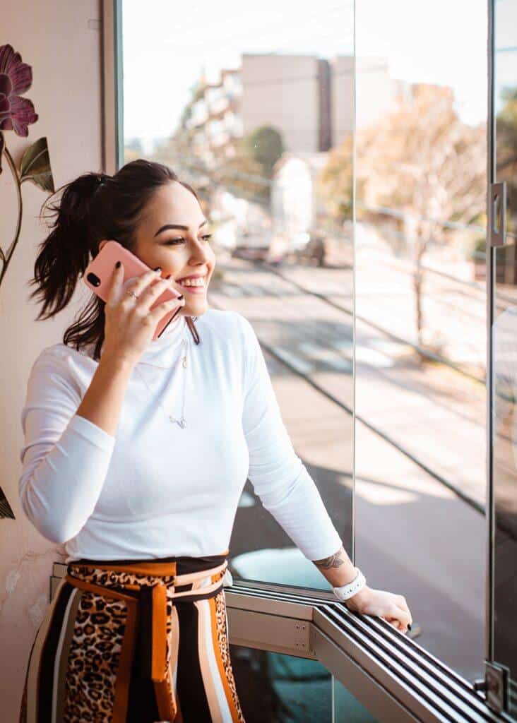 girl on the phone