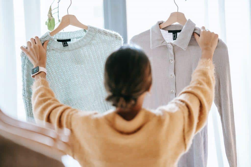8 Design Tips for Creating a T-shirt for a High School