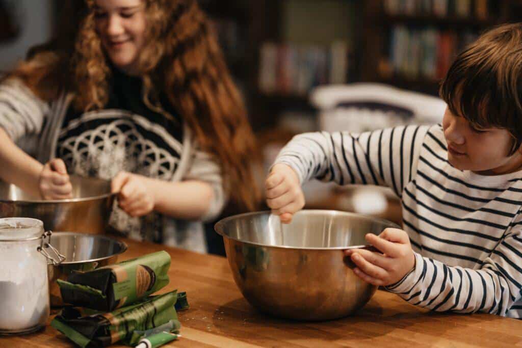 4 Professions To Discuss With Your Children (+Financial Benefits)