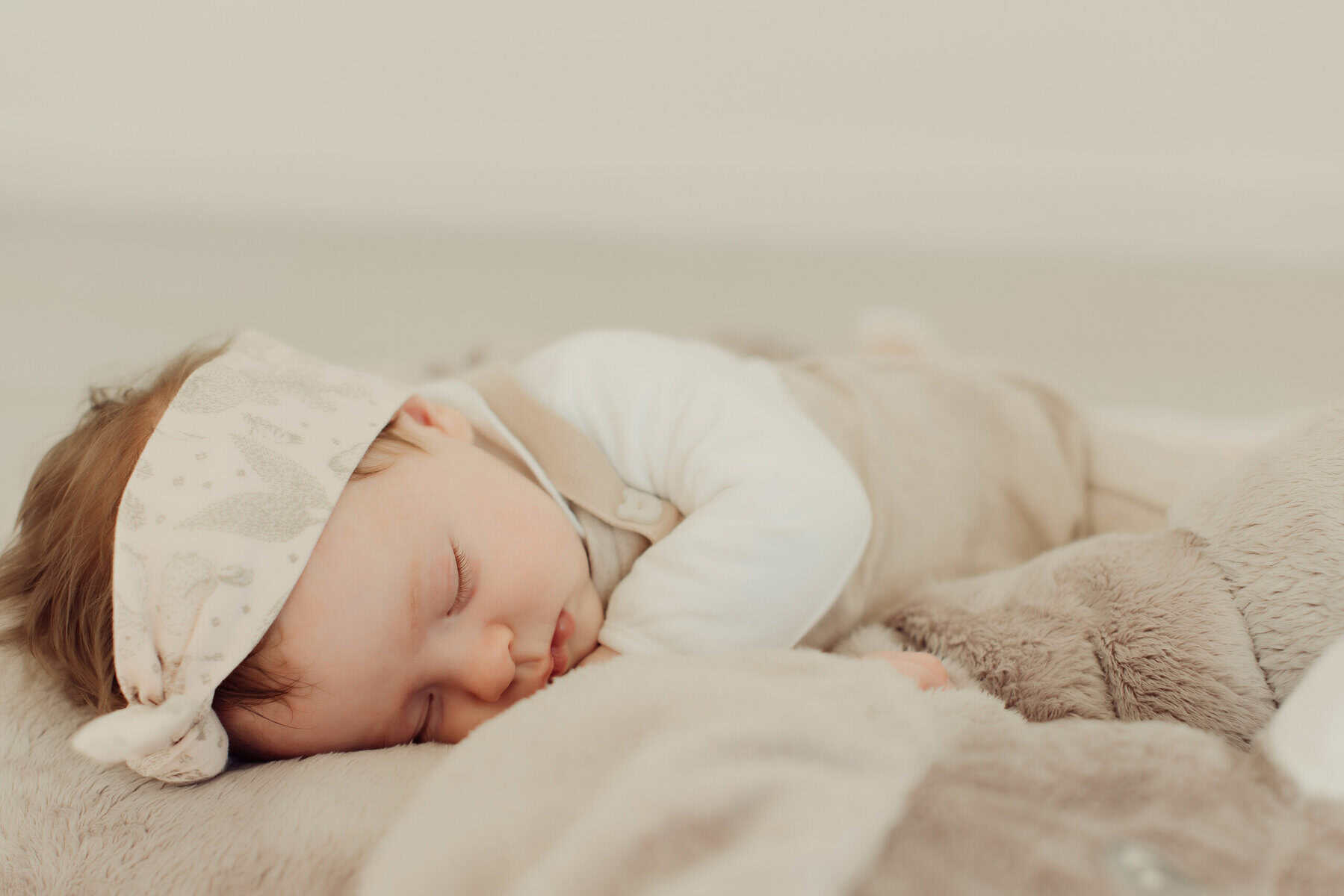 What is the best smart baby monitor for remote parenting and anxious parents?